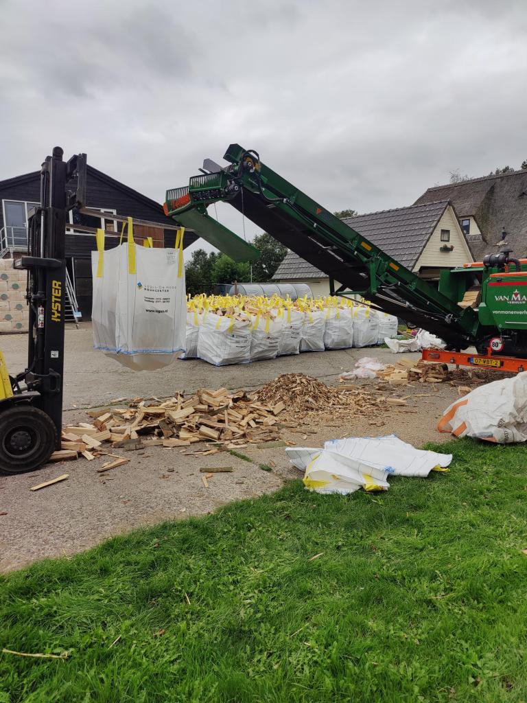 Het bigbag-houtseizoen is begonnen